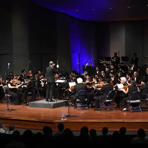 Orquesta Filarmónica de Guayaquil inaugura temporada con nuevos discos y obra ecuatoriana inédita