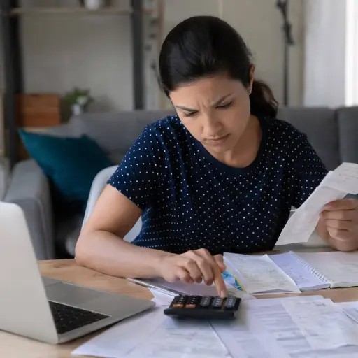 Priorizar gastos se vuelve clave para quienes sostienen solas su economía familiar