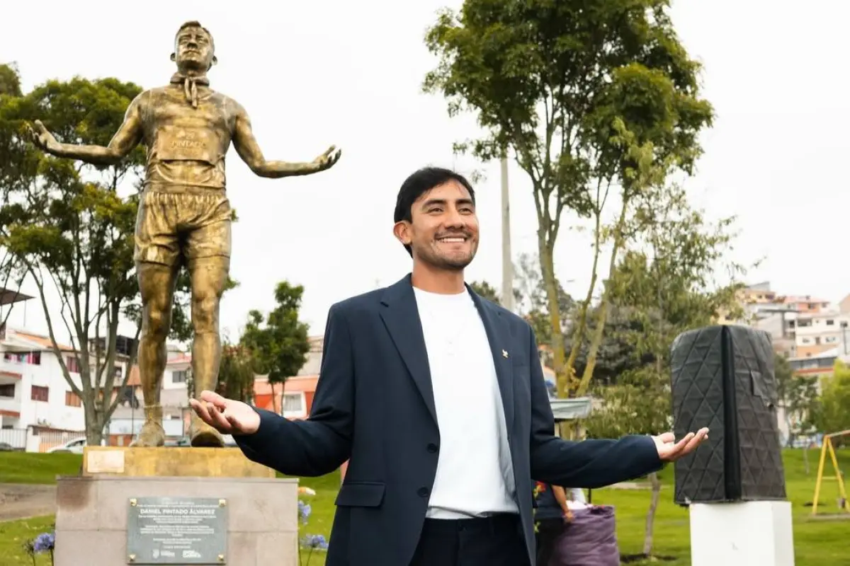 Daniel Pintado tiene su monumento en Cuenca