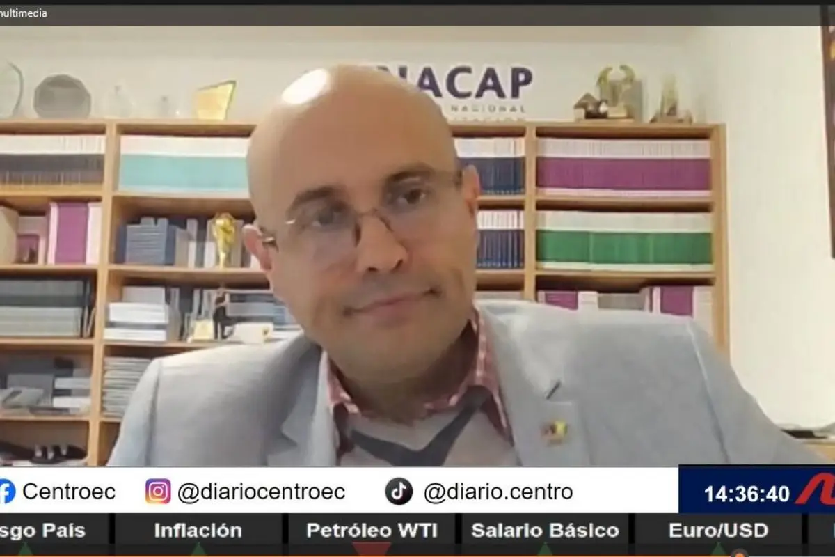 El abogado Pablo Dávila en una entrevista con Manavisión Plus, Manavisión Plus