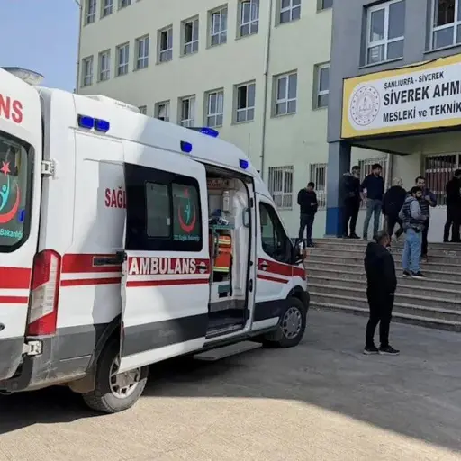Tiroteo en instituto de Turquía deja 16 heridos; el atacante se suicidó