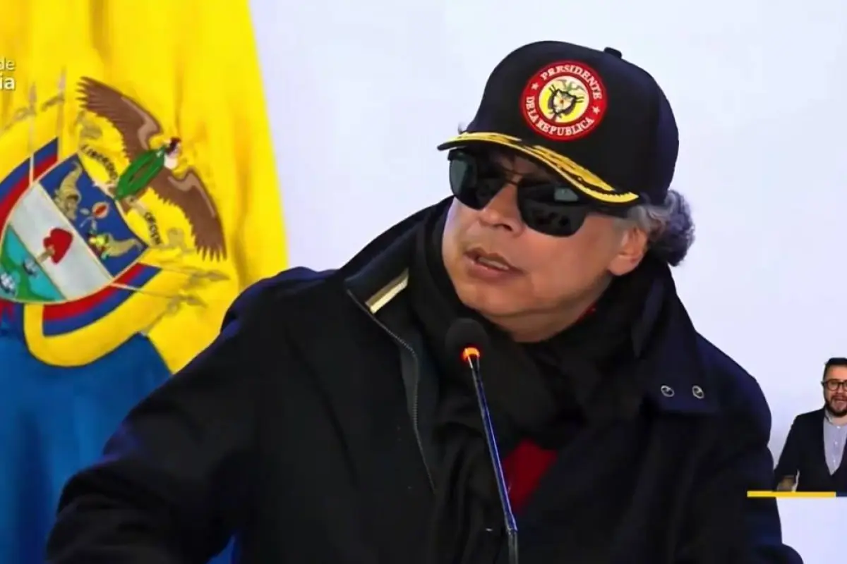 Gobierno de Colombia condiciona relaciones comerciales y energéticas con Ecuador ante conflicto arancelario.