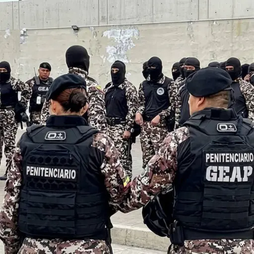 Agente penitenciario es llamado a juicio por intentar ingresar celulares a cárcel en Sucumbíos