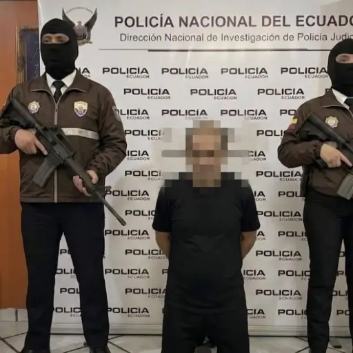 Cayó en Manta: tenía orden de captura y seis detenciones previas