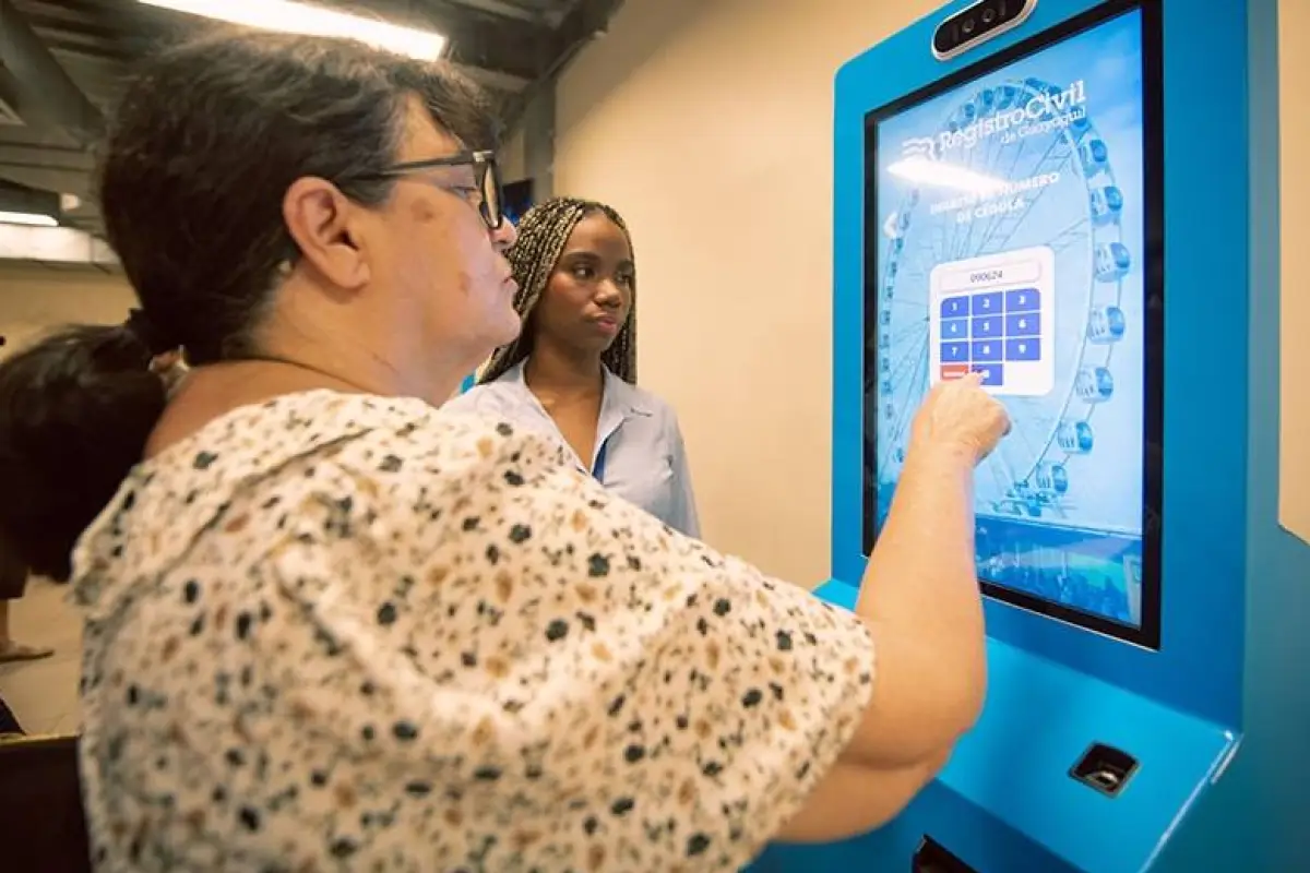 Trámites sin filas: el sistema digital de Guayaquil que ya se usa desde 14 países