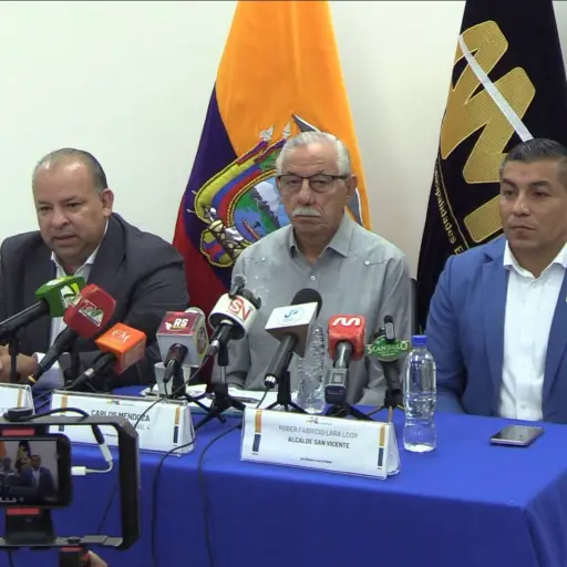 Tres cantones de Manabí presentan estructura técnica y financiera de proyecto hídrico para 200.000 habitantes