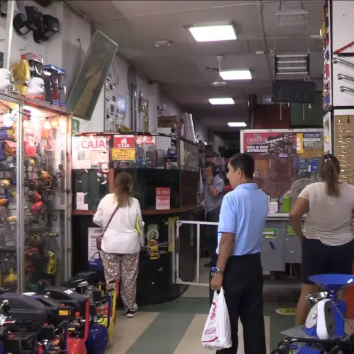 Comercios reportan alza en ventas de equipos eléctricos ante temor por nuevos apagones