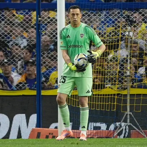 Parte médico de Boca Juniors informa ruptura de ligamento cruzado en Agustín Marchesín tras encuentro ante Barcelona SC