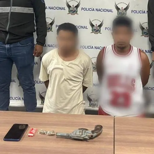 Capturan a peligrosos miembros de grupo criminal en Los Ríos
