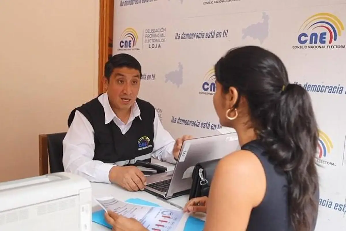 Elecciones seccionales Ecuador 2026 los pasos obligatorios para funcionarios candidatos.