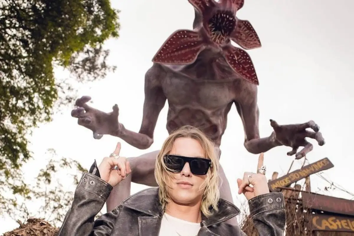 Jamie Campbell Bower