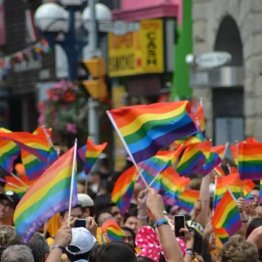 INEC revela que el 53,5% de personas LGTBI en Ecuador ha sufrido discriminación o violencia