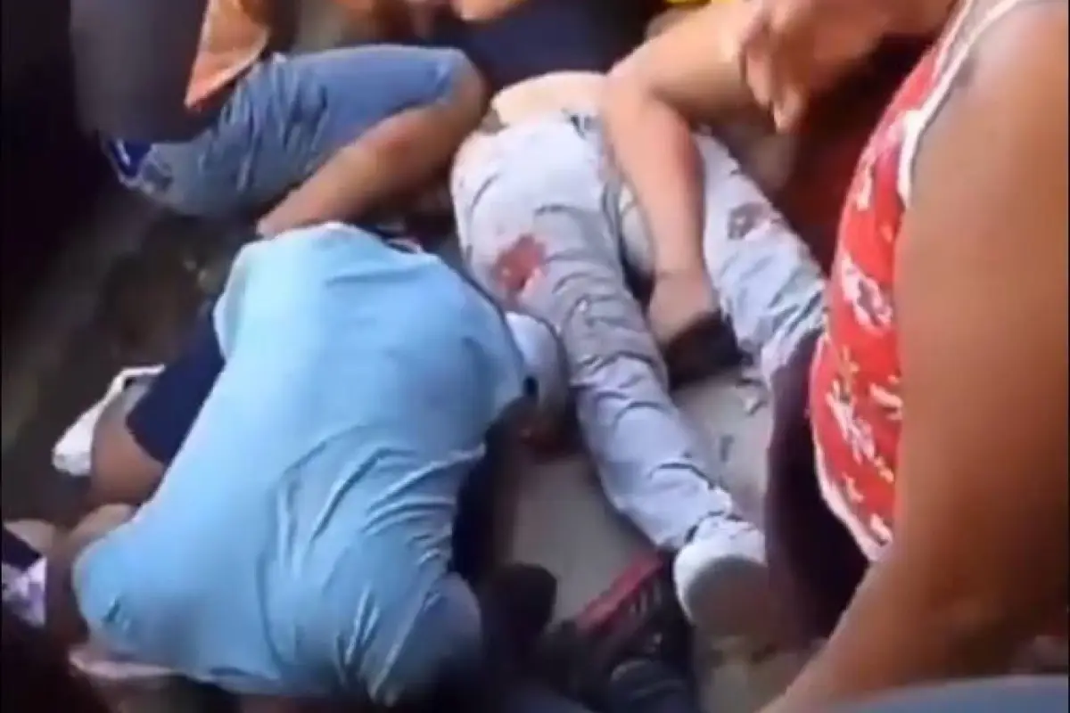 Las seis personas asesinadas libaban afuera de unan vivienda cuando se produjo el ataque armado., Foto: Captura de pantalla
