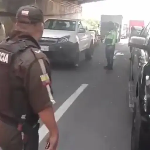 Dos policías fueron asesinados en un ataque armado en la vía a la Costa, en Guayaquil