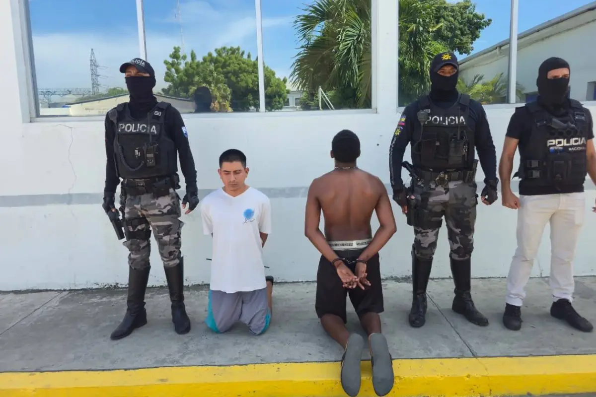 Policía aprehende a presuntos implicados en ataque armado contra joven en Manta, La Marea