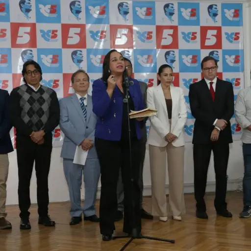 Revolución Ciudadana enfrenta ratificación de suspensión por parte del TCE