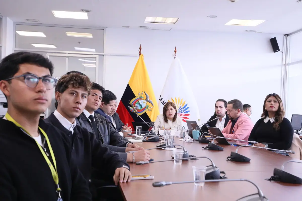 El Consejo de Administración Legislativa resolvió que la mesa de Seguridad Integral investigará los dos casos ocurridos en enero de 2024 y marzo de 2026., X: @AsambleaEcuador. 