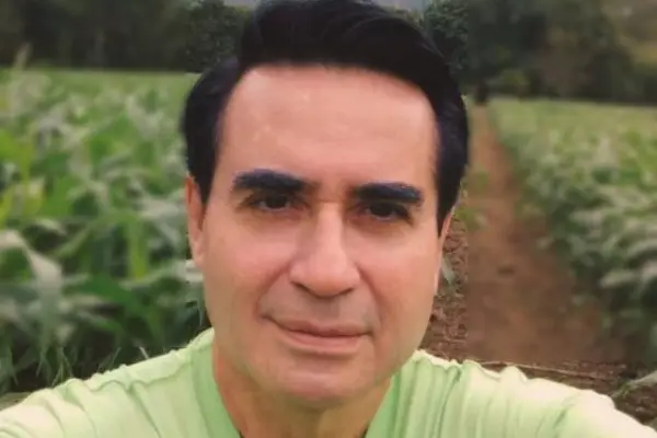 Carlos Alberto Zambrano ,Carlos Alberto Zambrano