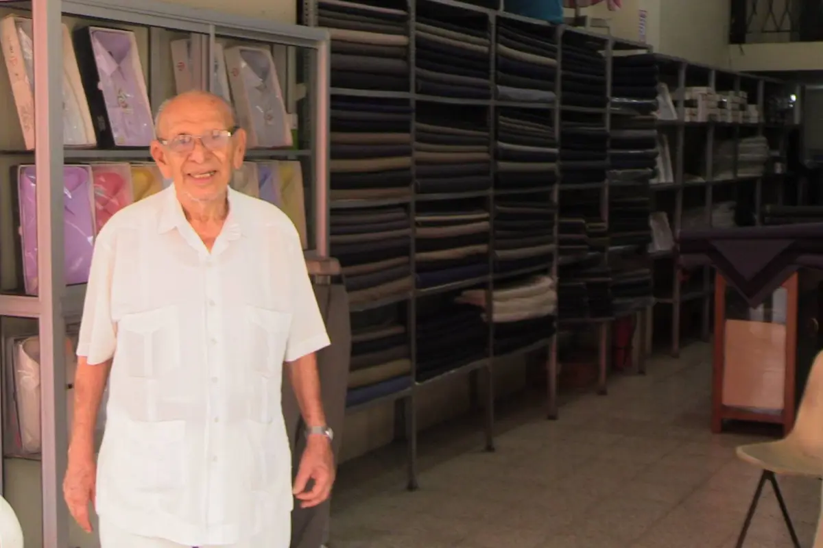 Comercios tradicionales de Portoviejo persisten tras el impacto del terremoto de 2016, producción El Diario