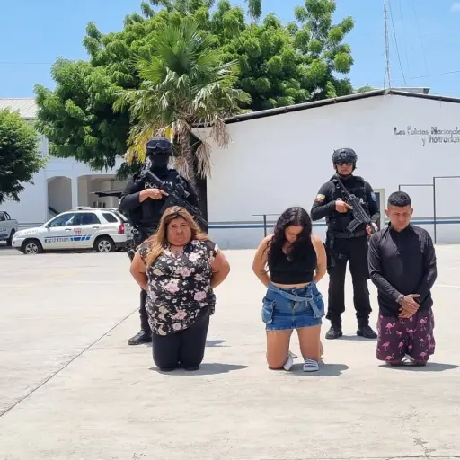 Operativo policial en el barrio Jocay deja tres detenidos y armas incautadas