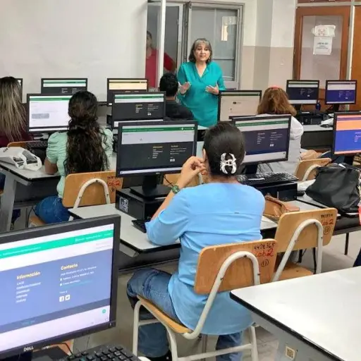 Ecuador convoca a nuevo Examen de Habilitación Profesional para personal de salud