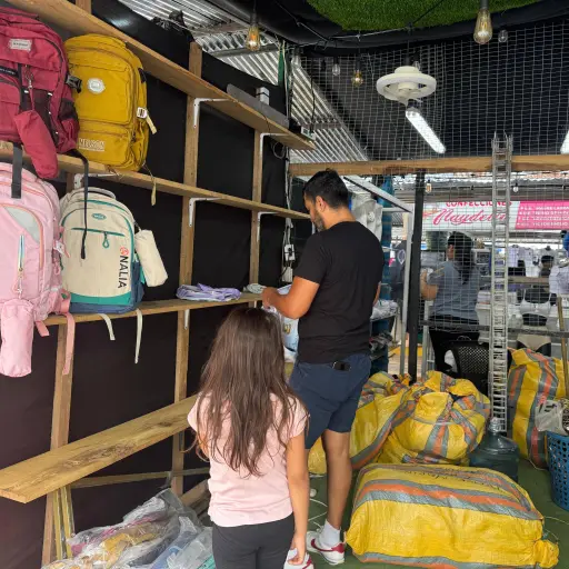 La feria estudiantil ya opera en Santo Domingo para el regreso a clases