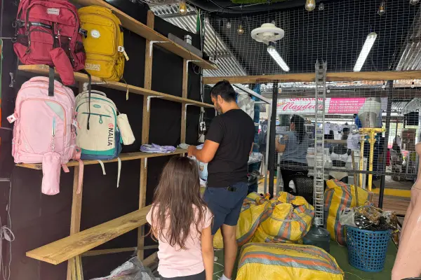 La feria estudiantil ya opera en Santo Domingo para el regreso a clases