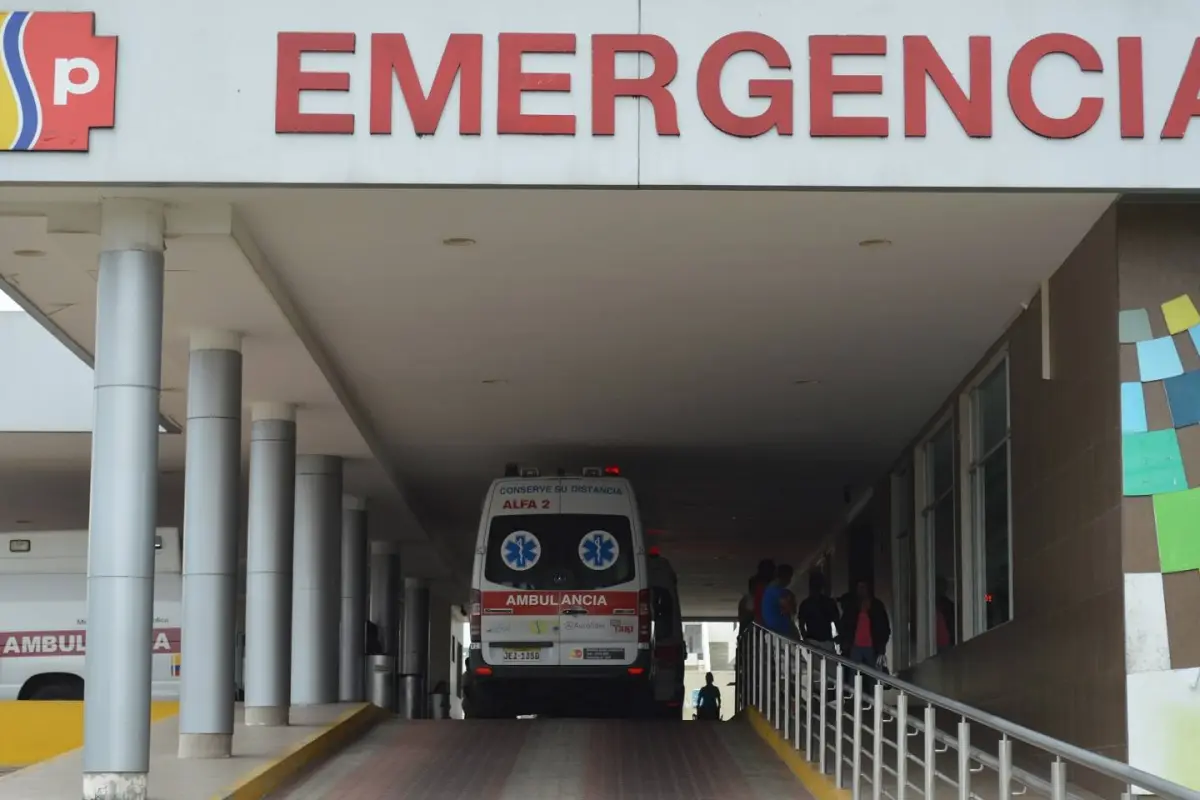 El hombre fue abandonado en el área de Emergencia del hospital., Diario Centro