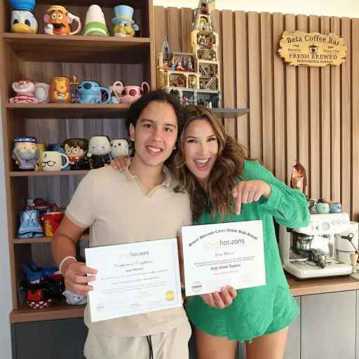 Alejandra Jaramillo anuncia la graduación de su hijo con mensaje en redes sociales