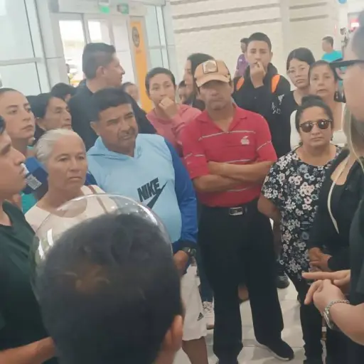 Tripulación del “Don Maca” denuncia presunto ataque de guardacostas tras arribar a Manta