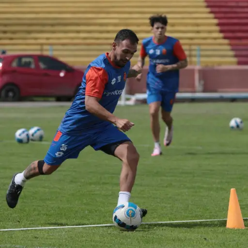 Deportivo Cuenca recibe a Santos FC en el debut de ambos en la fase de grupos de la Copa Sudamericana 2026  