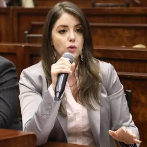 Juez solicita a la Asamblea levantar inmunidad de Mónica Palacios por querella de calumnia