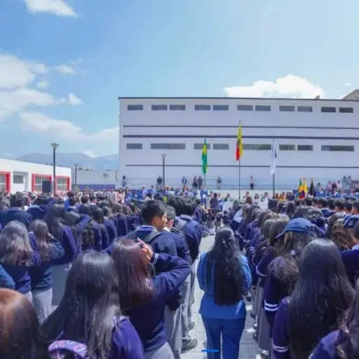 Feriado por el Día del Trabajo no altera inicio de clases en régimen Costa-Galápagos