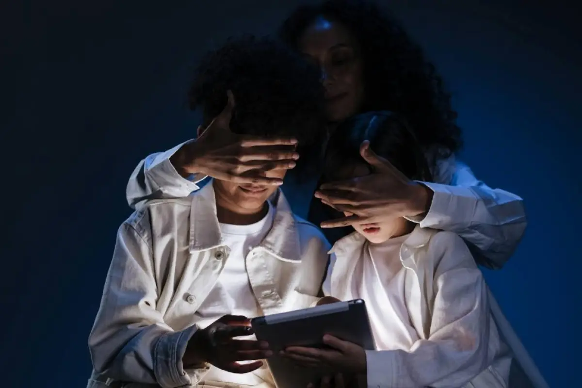 Aplicaciones de vigilancia infantil: Con estas herramientas puedes controlar la seguridad digital de tus hijos.