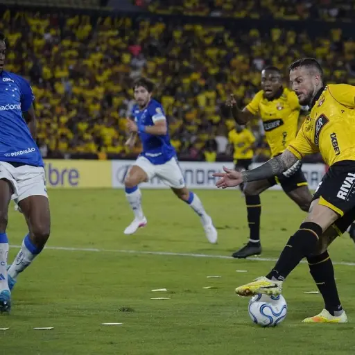 Cruzeiro arruinó el debut de Barcelona SC en la Libertadores ¡Decepción en el Monumental! 