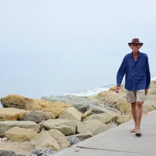 Crucita, el clamor de un balneario en riesgo ante la fuerza del mar