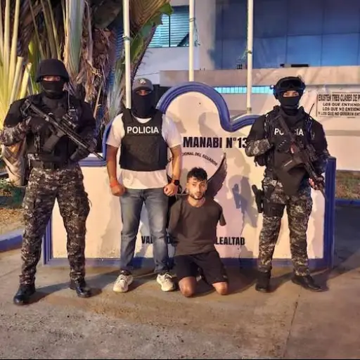 Cayó alias ‘Rojo’, presunto miembro de grupo criminal y que poseía un arsenal escondido en su casa