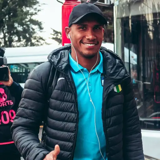 Ecuador analiza convocar a Omar Carabalí pensando en el Mundial 2026, confirmó Sebastián Beccacece