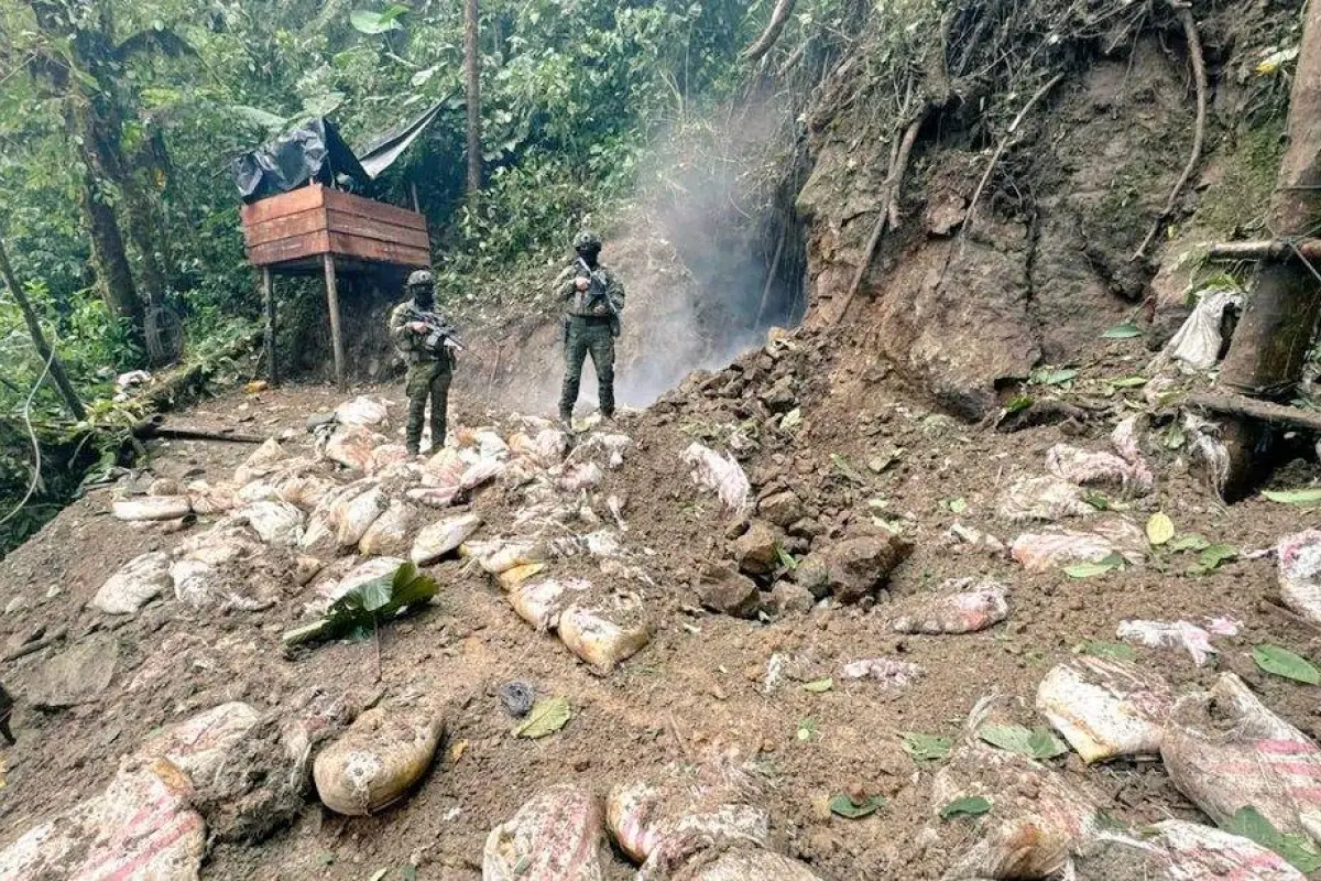 Santo Domingo de los Tsáchilas: Fuerzas Armadas enfrentan reactivación constante de minería ilegal en Santa María del Toachi