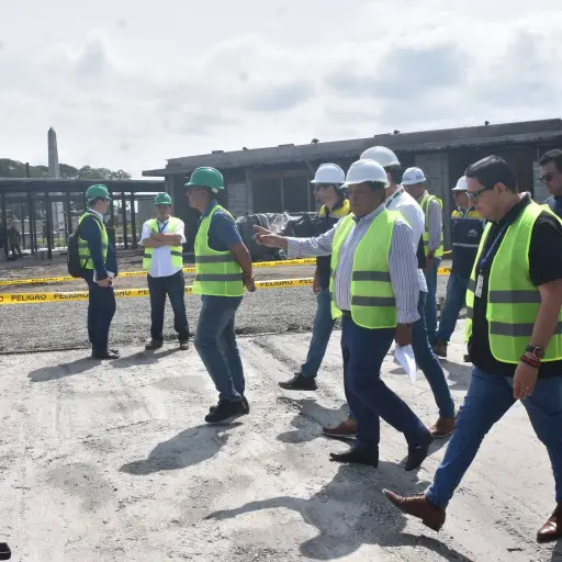 Tras inspección, juez ordena diálogo y fin a las protestas por el Mall Santo Domingo