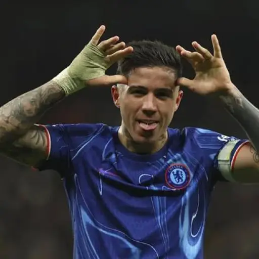 El Chelsea aparta a Enzo Fernández por dos partidos tras polémica sobre su futuro