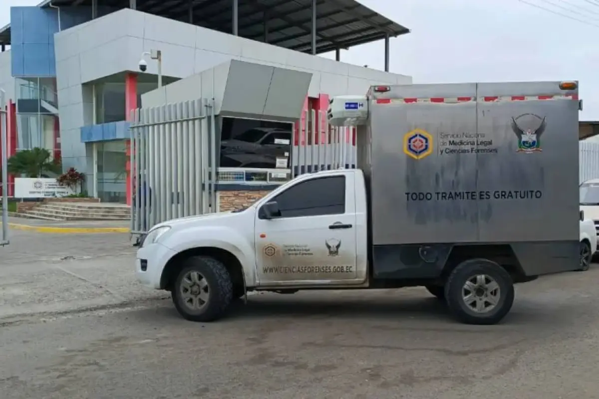 El cuerpo fue trasladado al centro forense para que se le realice la autopsia y conocer más detalles sobre la muerte., Archivo