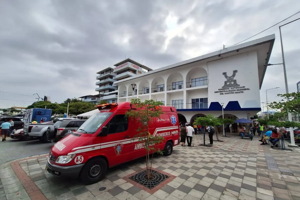 El CCBB tiene proyectada la renovación de dos ambulancias tipo 2 completamente nuevas durante 2026 (foto referencial)., El Diario
