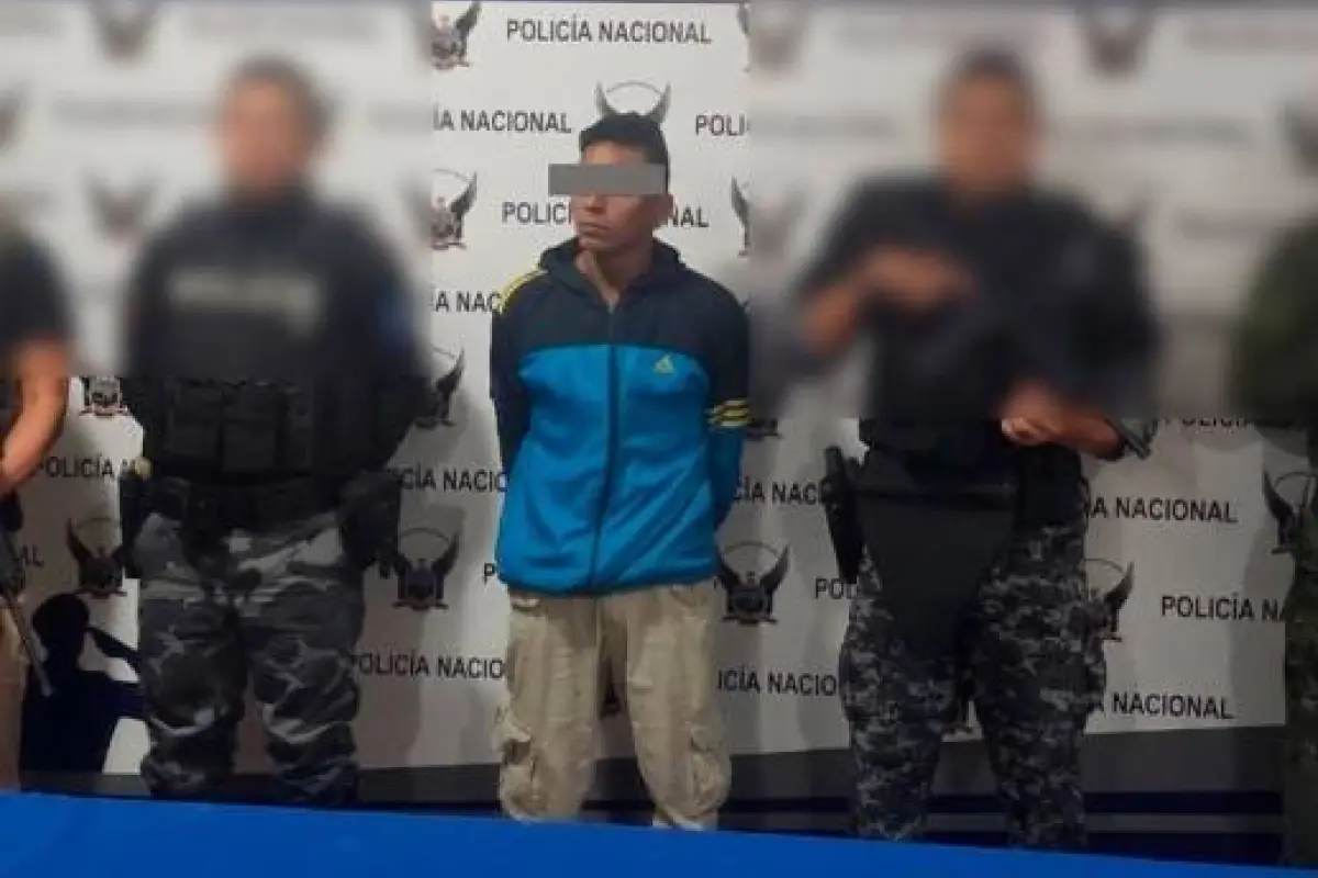 José Patricio Aguas Muñoz, alias 'Antisana' fue detenido por el Bloque Búsqueda en un sector fronterizo con Colombia., Foto: Policía Nacional