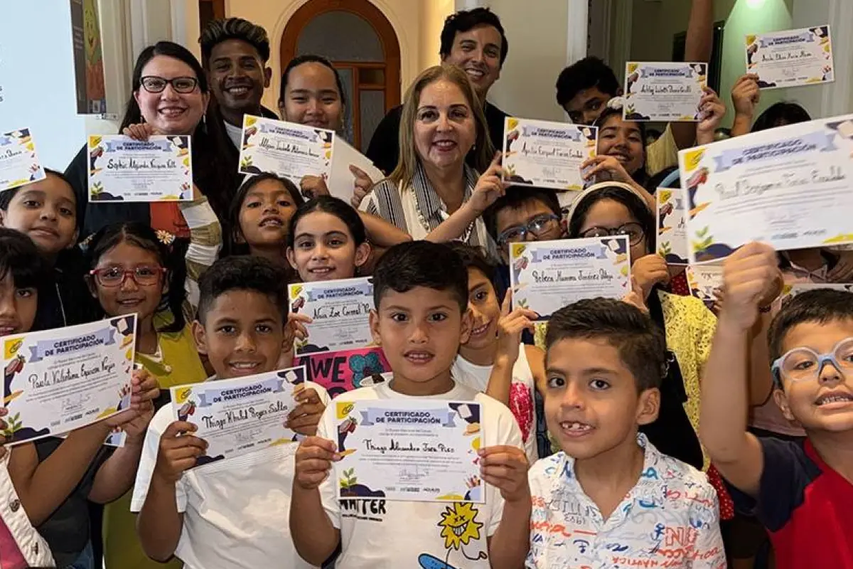 100 niños culminan formación sobre historia y cultura del cacao en Guayaquil