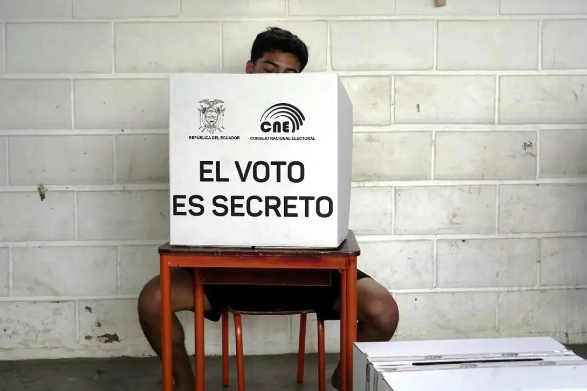 El adelanto de las elecciones seccionales ha causado controversia en Ecuador., API