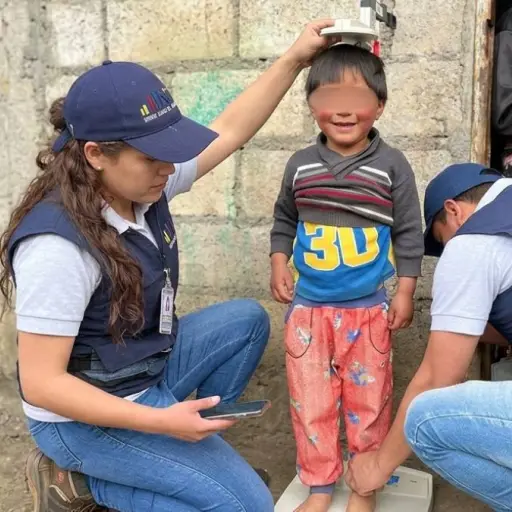 Las ayudas económicas se incrementan y la cifra de desnutrición infantil se reduce en Ecuador, pero el problema persiste