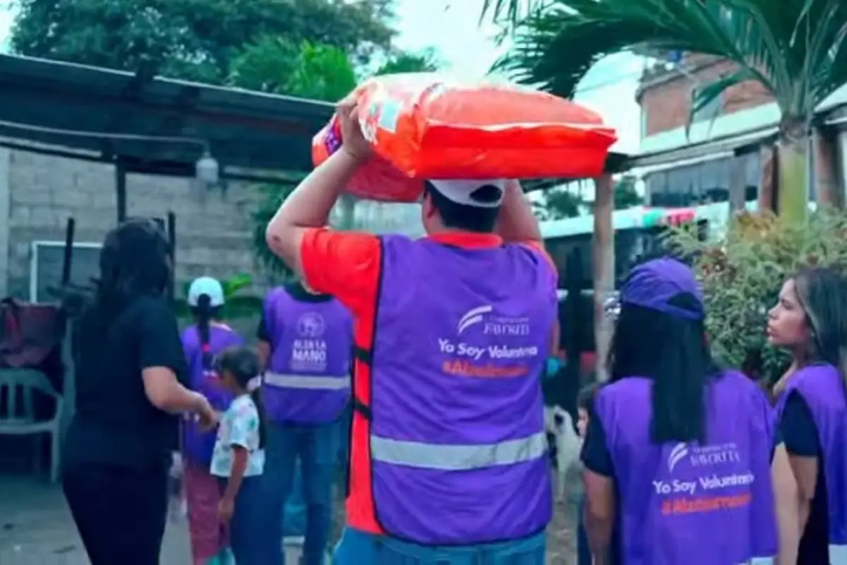 Donación de 2.000 kilos de alimento beneficia a refugios de animales en Portoviejo, cortesía