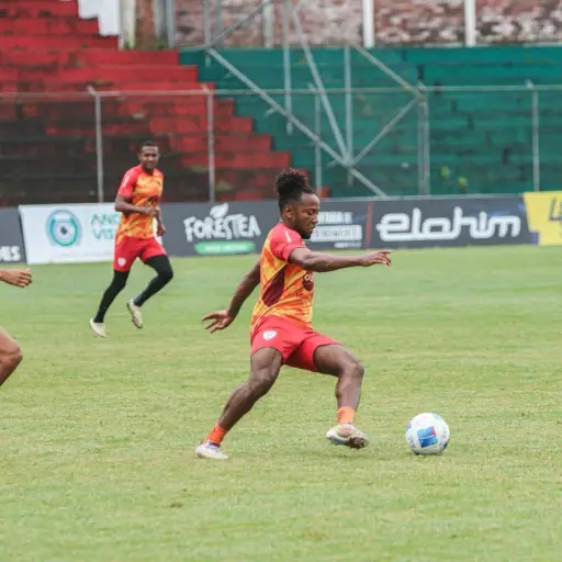Deportivo Santo Domingo recibe a El Nacional con bajas, en la Serie B