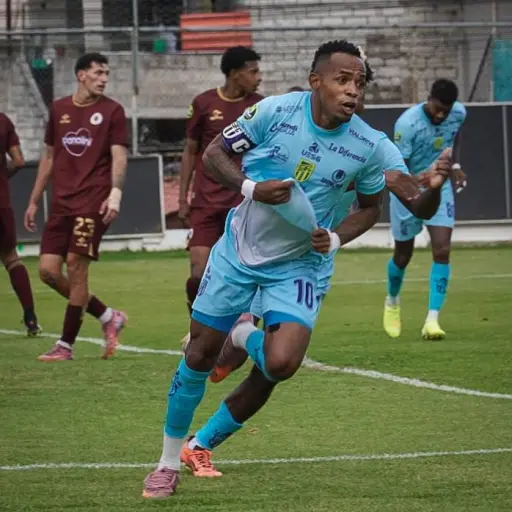 9 de Octubre vence 0-1 a Vinotinto FC y se ubica a tres puntos del líder Atlético FC